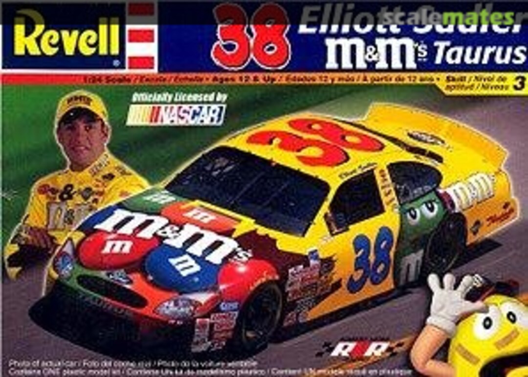 Boxart #38 Elliot Sadler M&Ms Taurus 85-2845 Revell