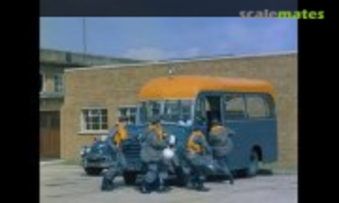 1:72 Bedford A2 Mini Bus (Air-Graphics Models GSE-018) GSE-018