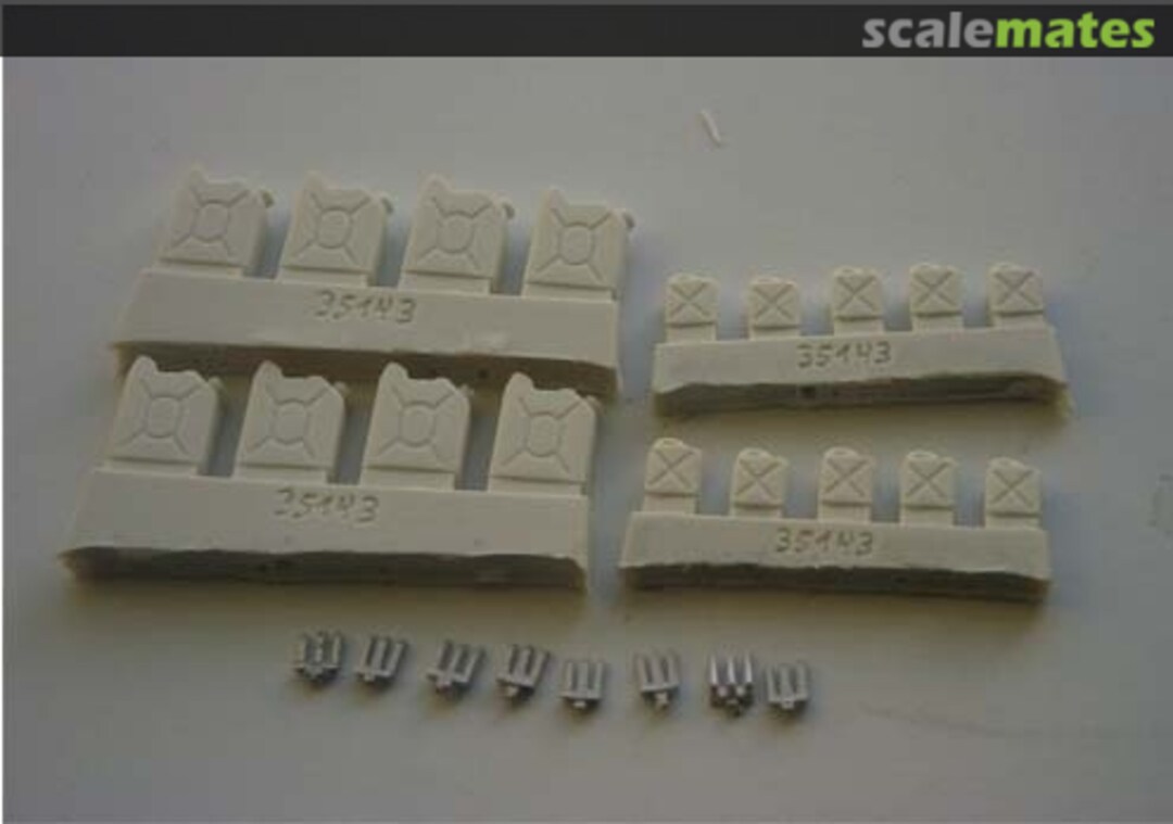 BRONCO AB3562 1//35 WWII British Field Accessories Set
