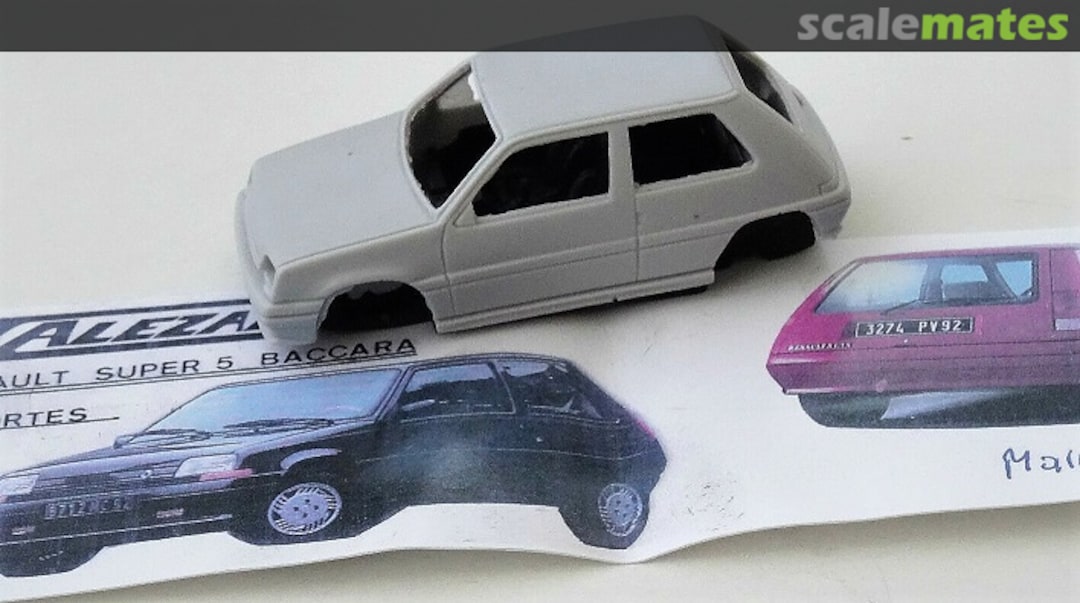 Boxart Renault R5 Baccara 113 Alezan Boxart Renault R5 Baccara 113 Alezan