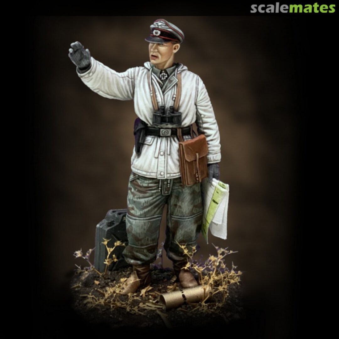 Boxart GERMAN TANKER IN WINTER DRESS - WWII 824 Royal Model