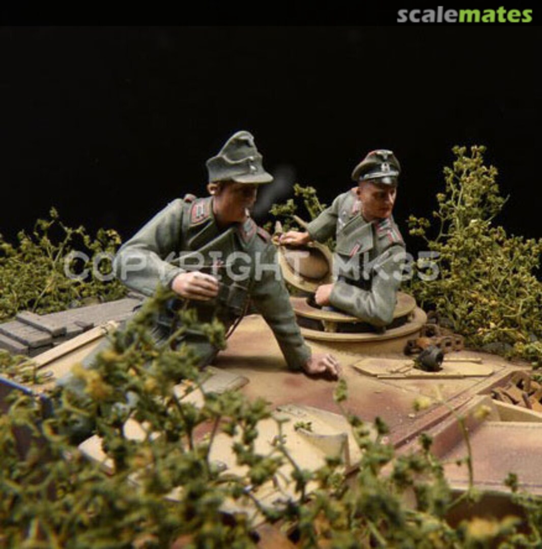 Boxart STUG III Crew F273 MK35