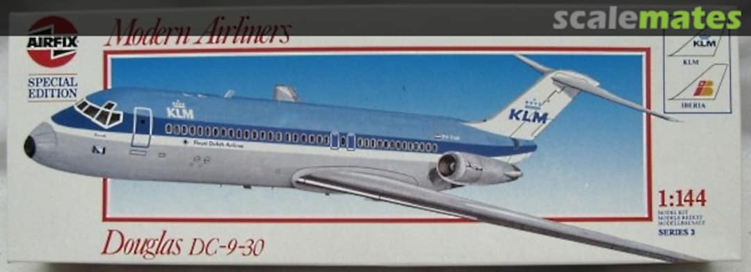 AIRFIX 1:144 DOUGLAS DC9 03182