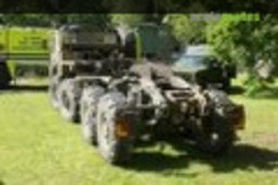 M1014 MAN Tractor
