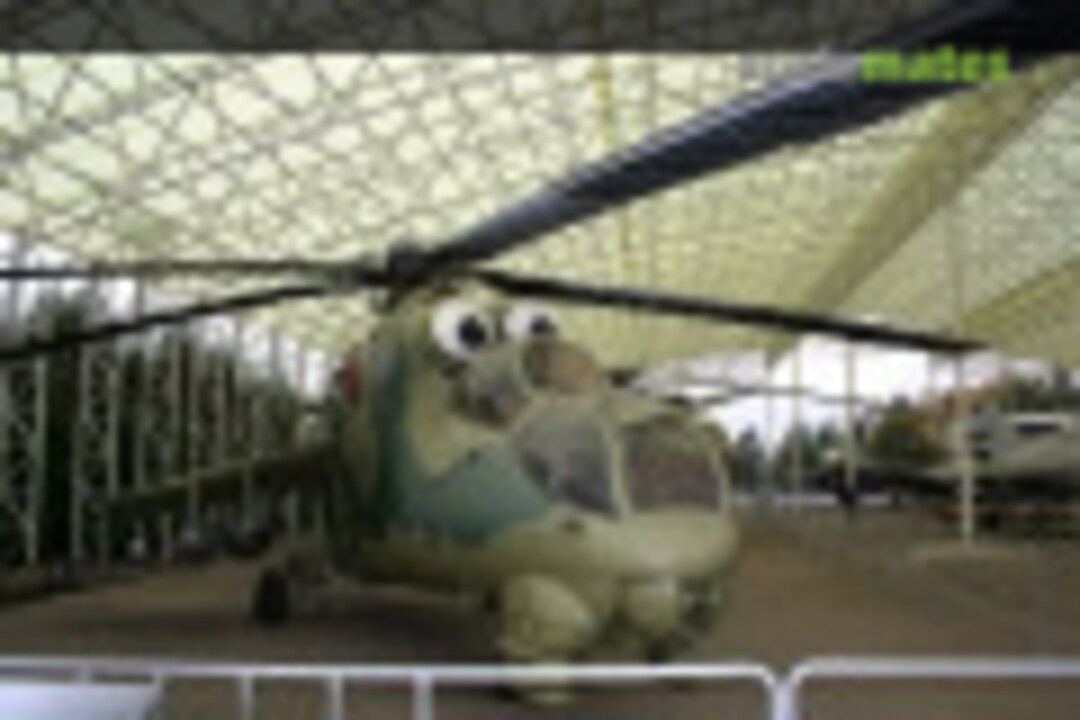 Mi-24D Hind-D (105) Scalenews