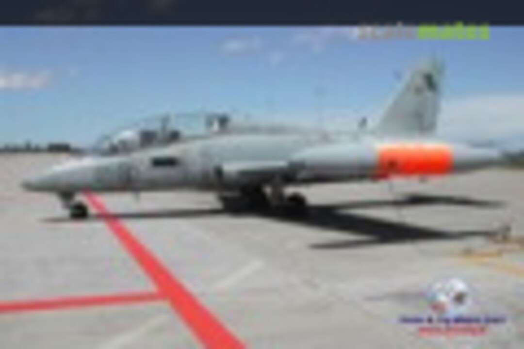 Aermacchi MB-339A/MLU
